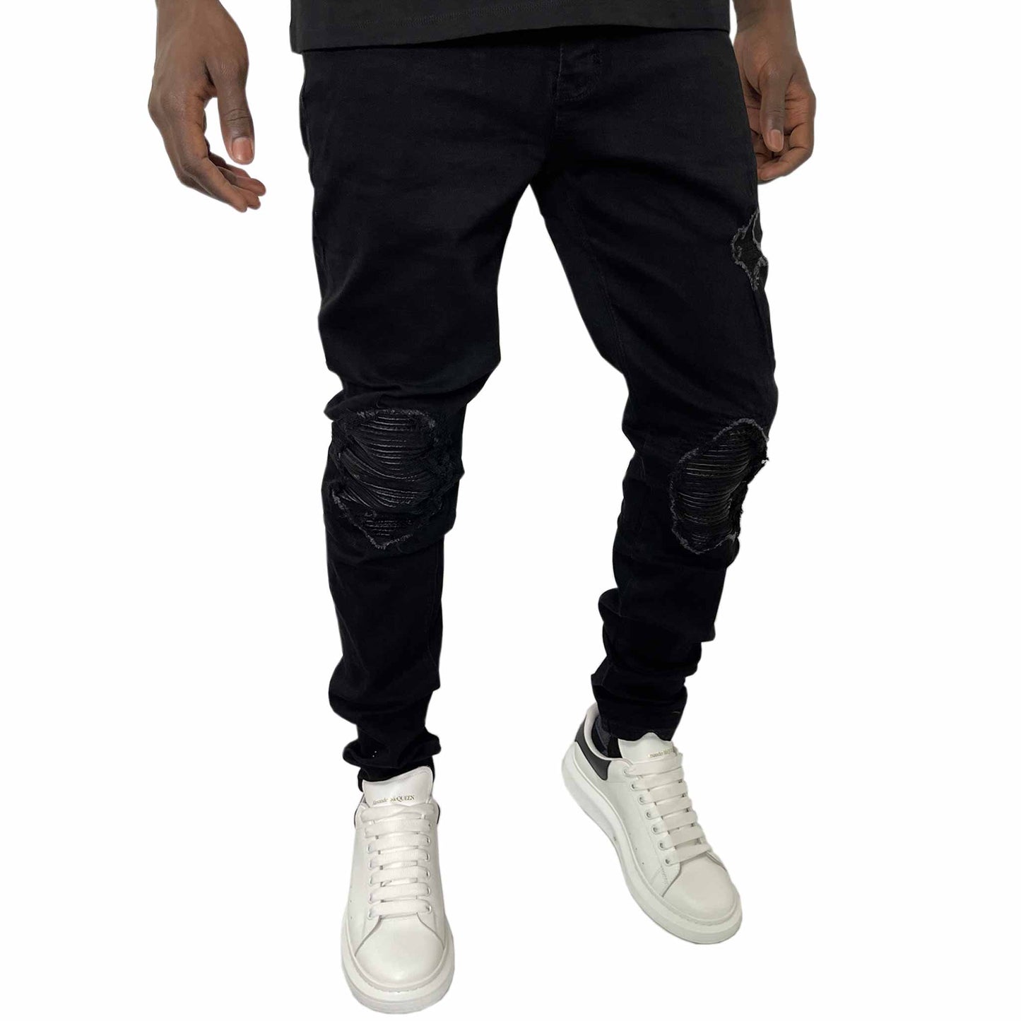 3704 STAY FLY LOW RISE BLACK RIPPED KNEE JEAN